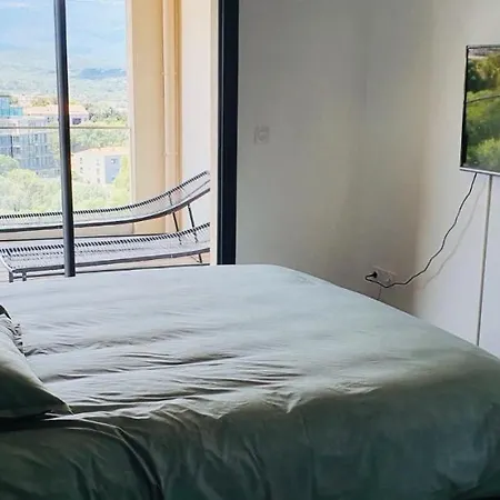 2 Pièces Dans Le Centre Historique De Vecchio Porto-Vecchio (Corsica)
