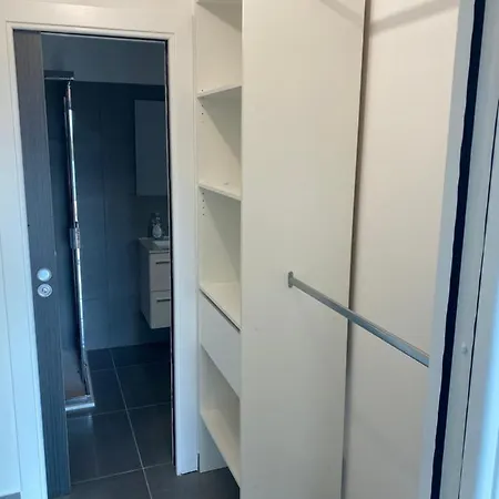 Appartement 2 Pieces Dans Le Centre Historique De Vecchio